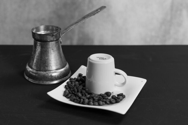 distinctive vietnamese coffee culture