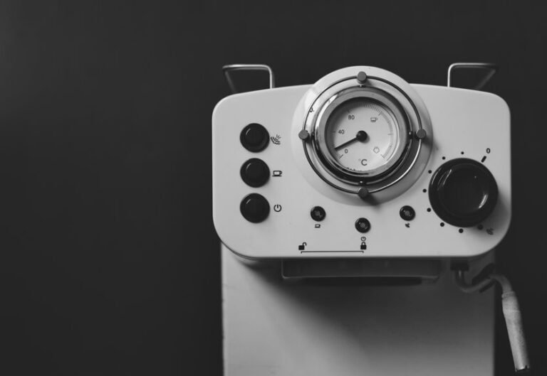 espresso machines generate pressure